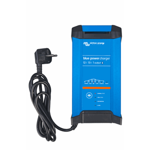 Victron Blue Smart IP22 Charger 12/15(3) 230V CEE 7/7